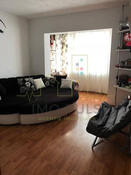 Timisoara Decomandat. Mobilat si utilat. Centrala proprie.